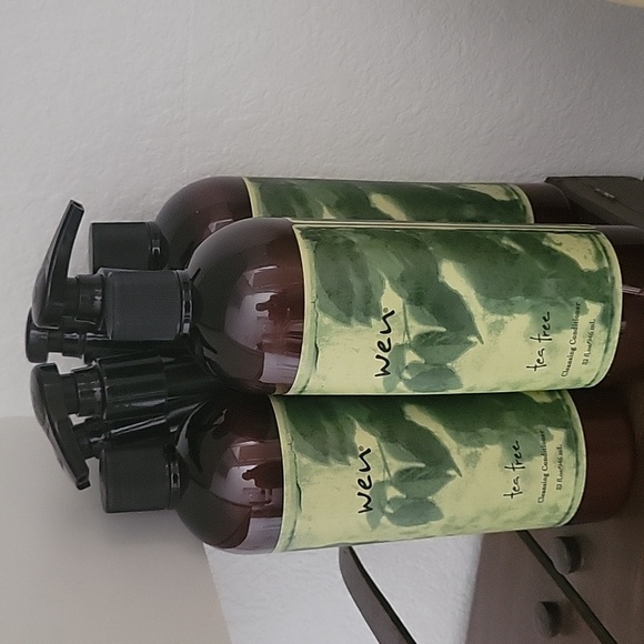 Wen cleansing conditioner 4 Full size 32 oz**BRAND NEW WITH PUMPS** Sold as Lot - Picture 1 of 4